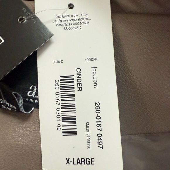 Women's Beige Leather Jacket - Picture 5 of 8